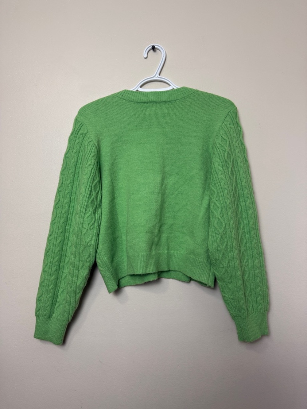 Lush Celery Green Cable Knit Cardigan L V-Neck Button Front Cropped Cozy Sweater - Picture 6 of 7